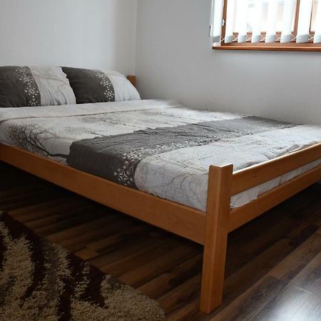 Apartment And Rooms Konak Višegrad Екстериор снимка