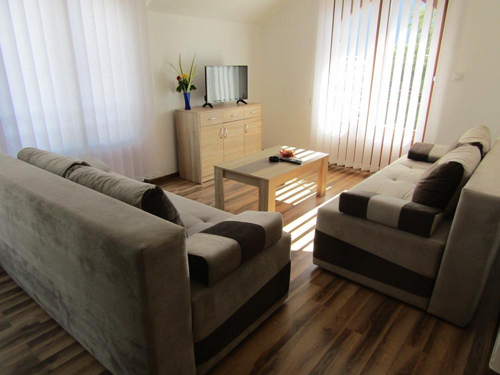 Apartment And Rooms Konak Višegrad Екстериор снимка