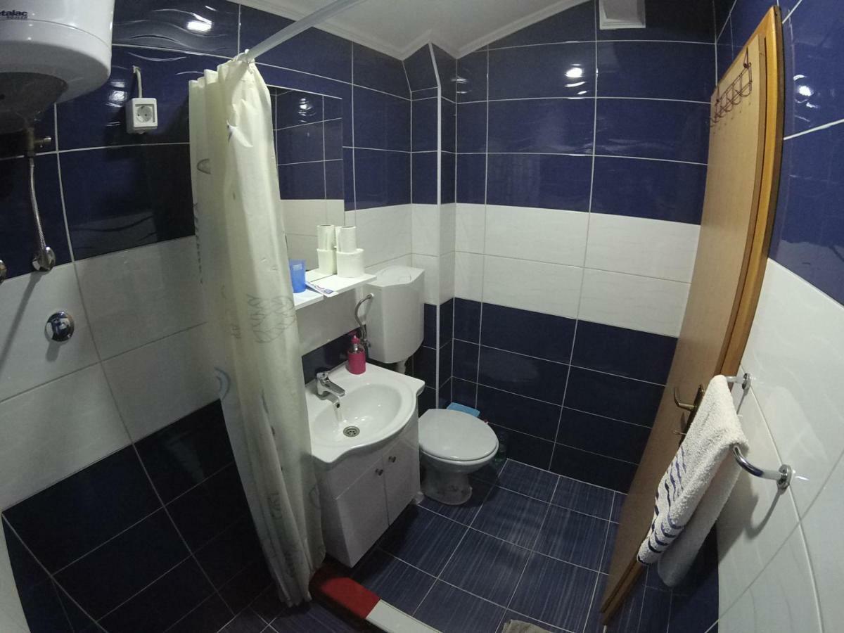 Apartment And Rooms Konak Višegrad Екстериор снимка