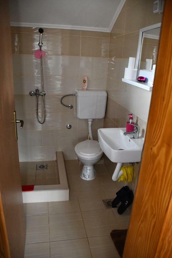 Apartment And Rooms Konak Višegrad Екстериор снимка